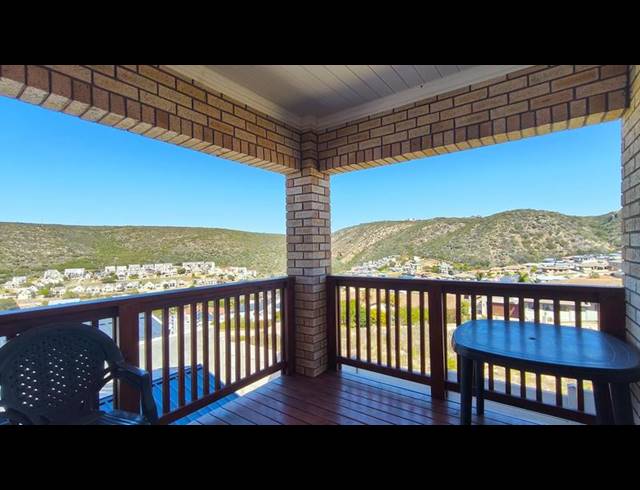 3 BEDROOM HOUSE FOR SALE IN ISLAND VIEW